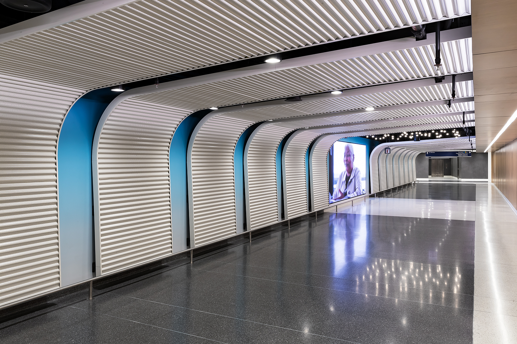 O’Hare International Airport Pedestrian Tunnels Renovation Epstein